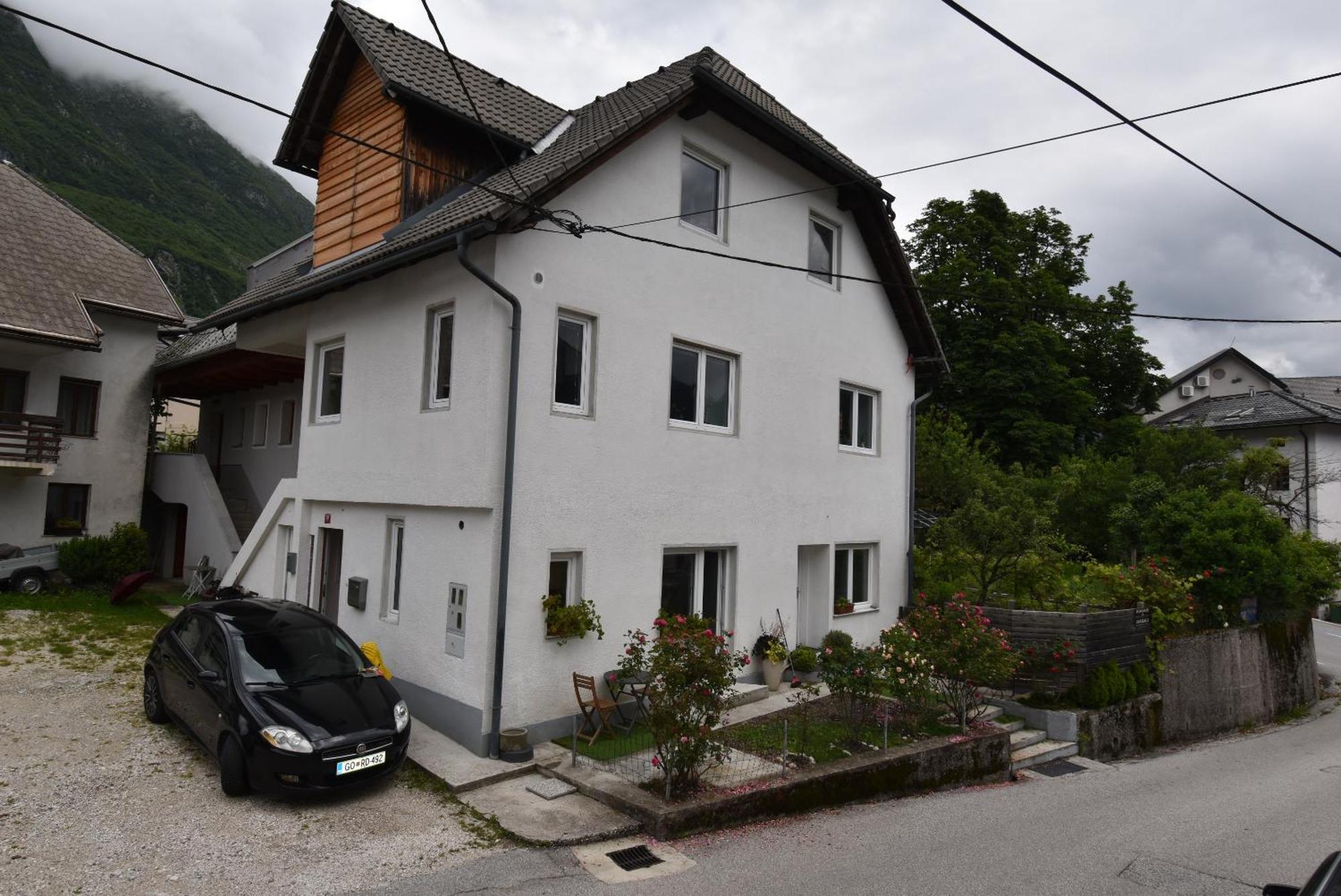 Apartments Free Alps, Massage & Wine Bovec Pokoj fotografie